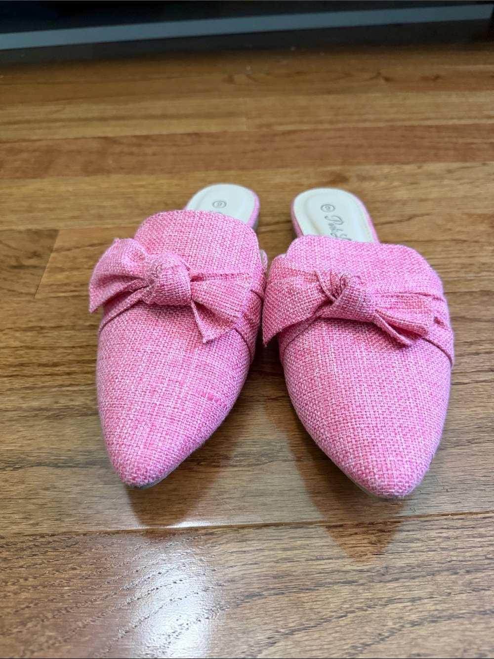 Pink Lily Textured Pink Pointed Bow Mules